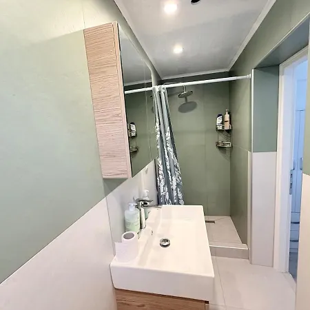 Villa Seafront With Pool Few Steps From The